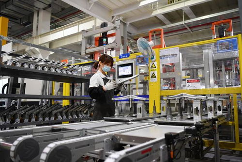 本世纪22年代间,越南gdp增长1211 ,印度增长了640.8 ,我国呢